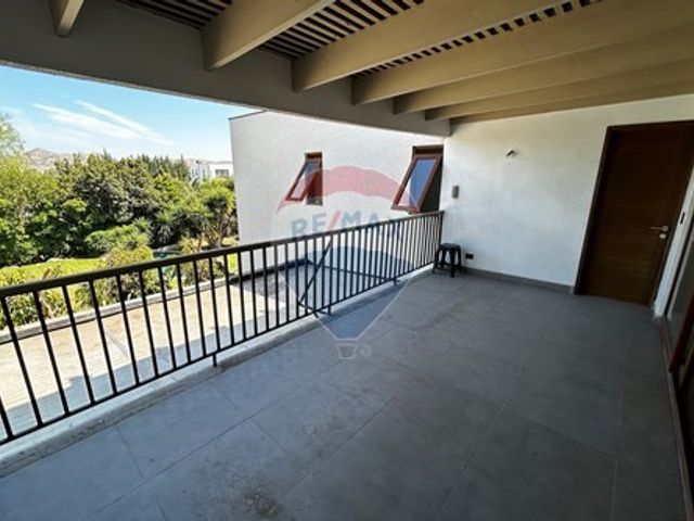 place photo 51