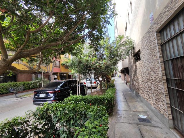place photo 33