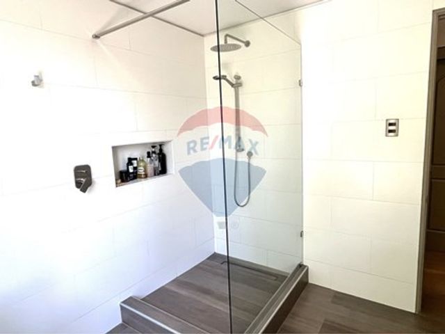 place photo 69