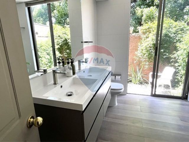 place photo 67