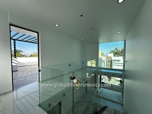 place photo 41