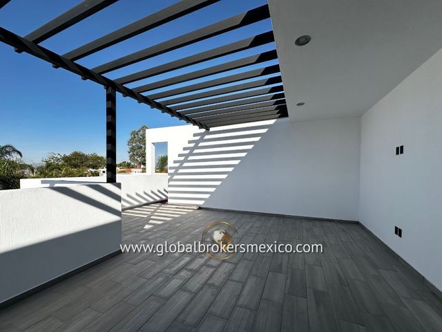 place photo 45
