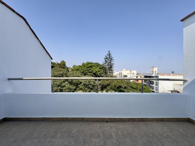place photo 61