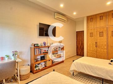 place photo 48