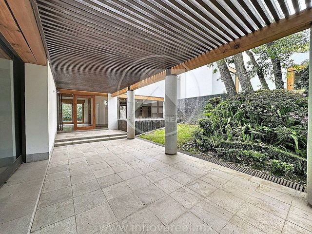 place photo 47