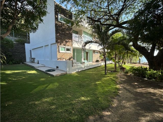 place photo 46