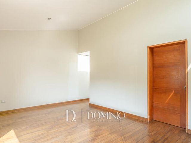 place photo 48