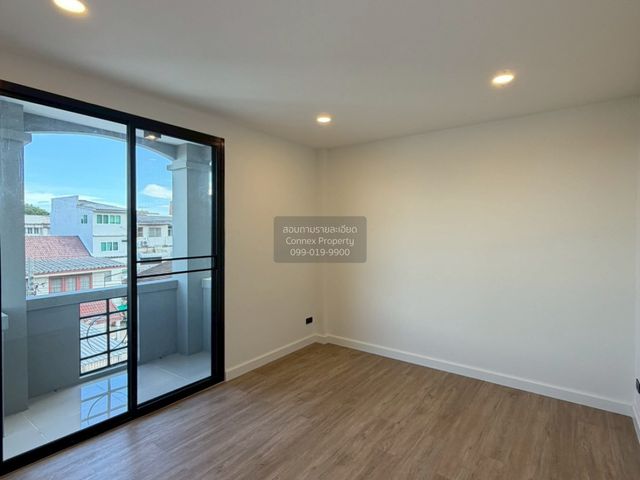 place photo 71