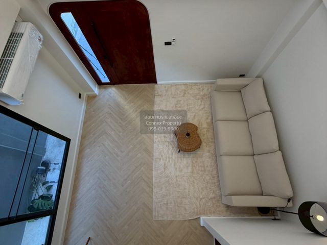 place photo 52