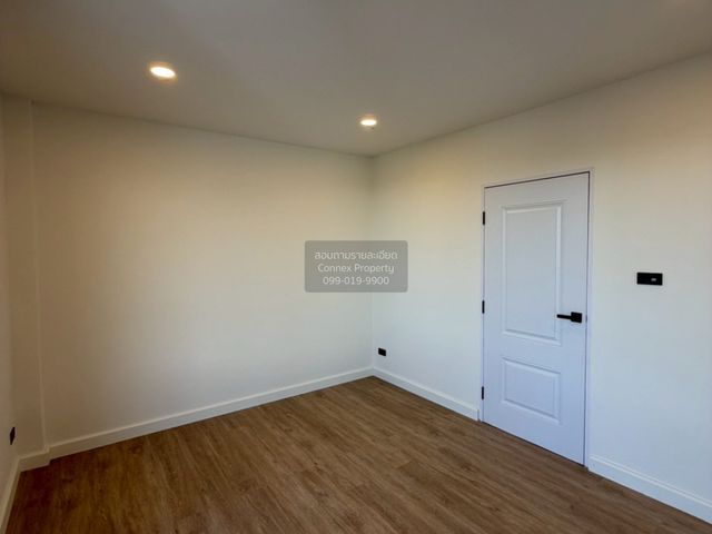 place photo 73