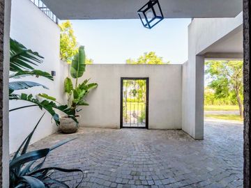 place photo 46