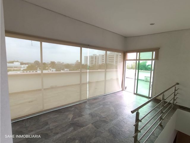 place photo 47