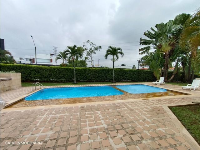 place photo 52