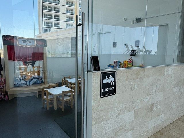 place photo 43