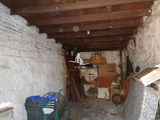 place photo 53