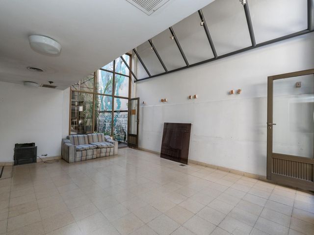 place photo 49