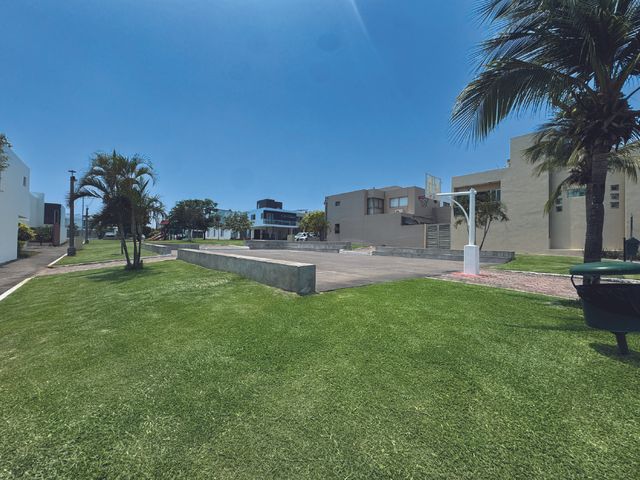 place photo 16