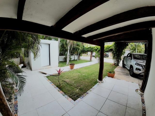 place photo 27