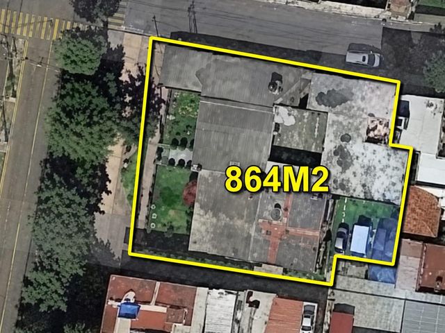 Terreno Comercial 1 —Sobre Paseo Colón (Esquina)