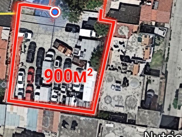 Terreno Comercial 2 —  Paseo Colon (Parte Trasera)