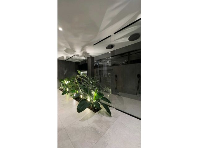 place photo 66