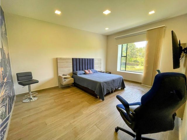 place photo 49