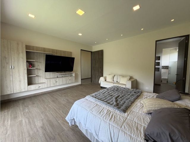 place photo 57
