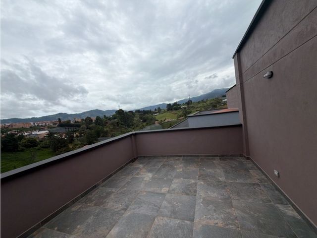 place photo 56