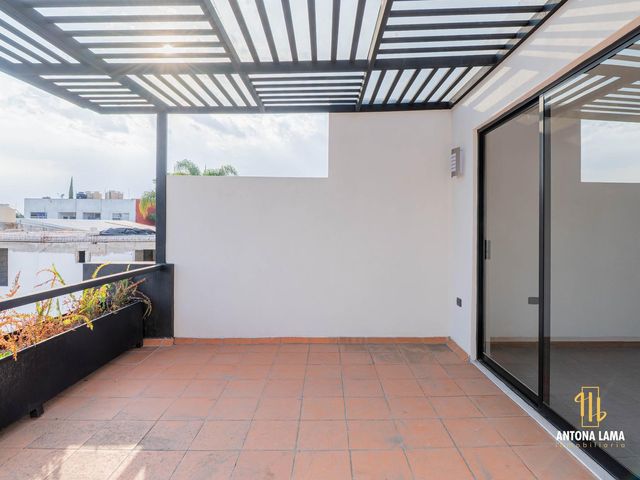 place photo 27
