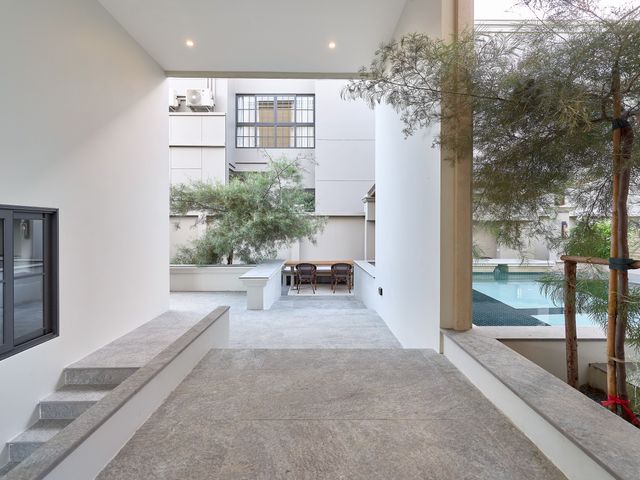 place photo 44