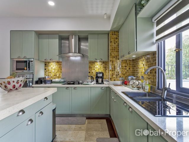 place photo 76