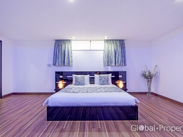 place photo 51