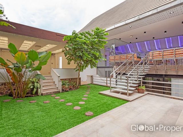 place photo 18