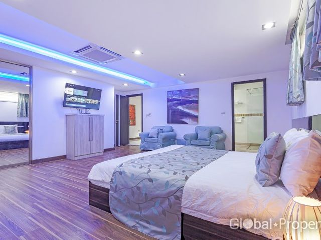 place photo 52