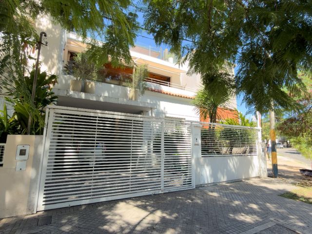 place photo 54