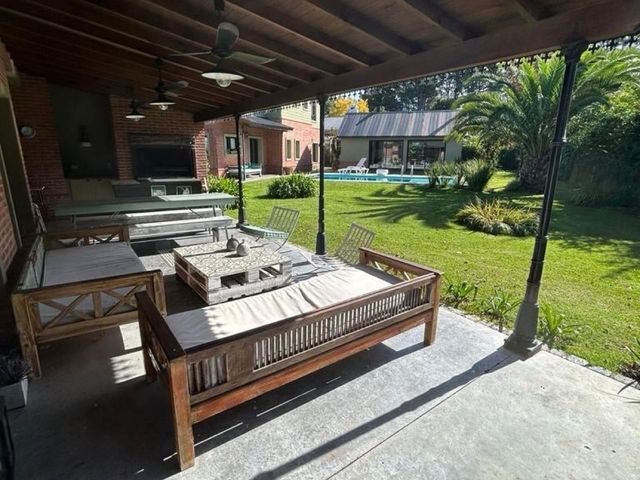 place photo 32