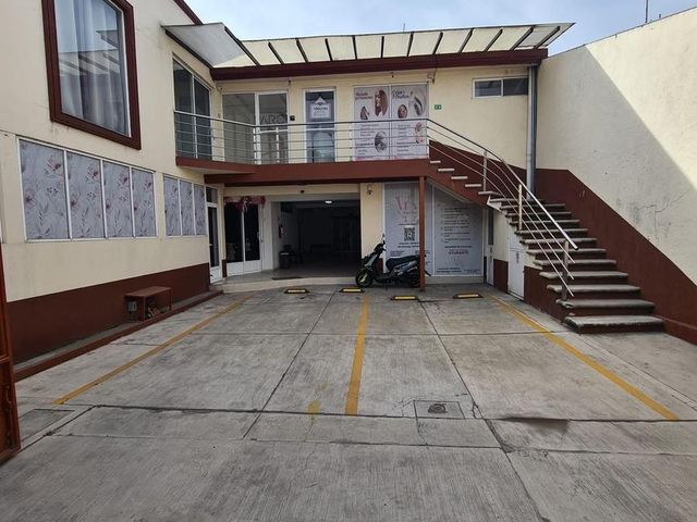 place photo 15