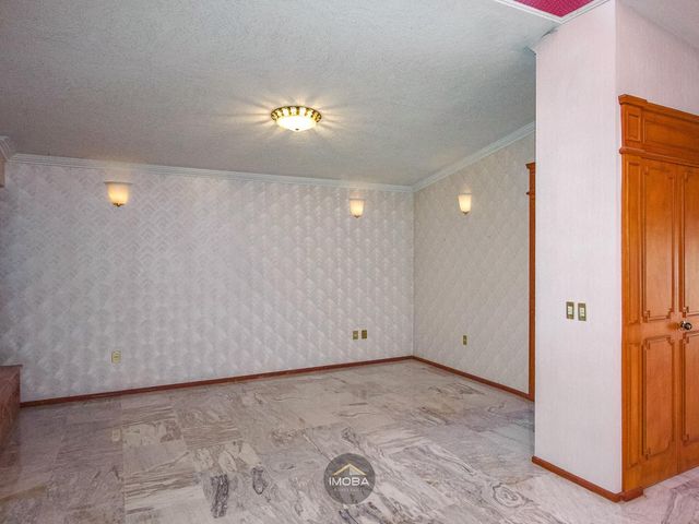 place photo 55