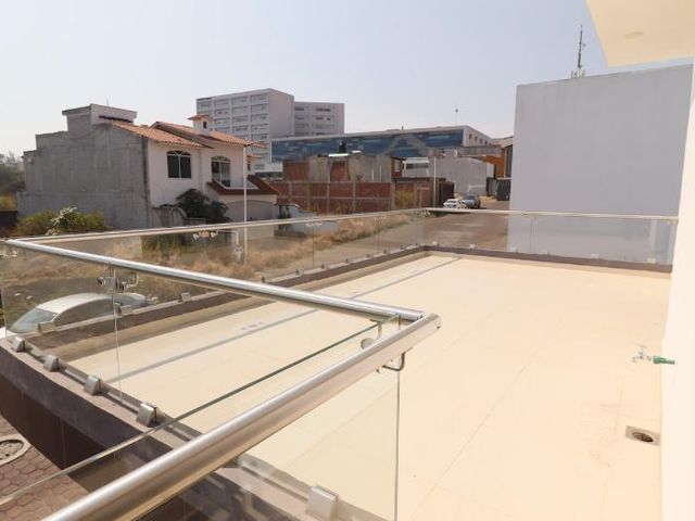 place photo 32