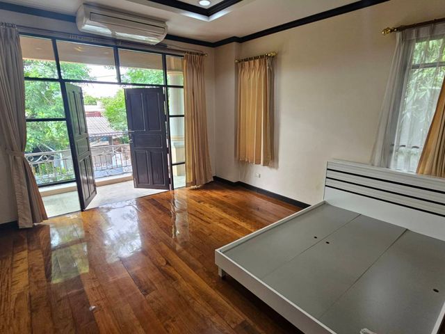 place photo 48