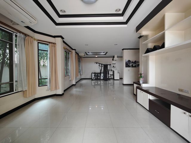 place photo 68