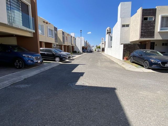 place photo 33