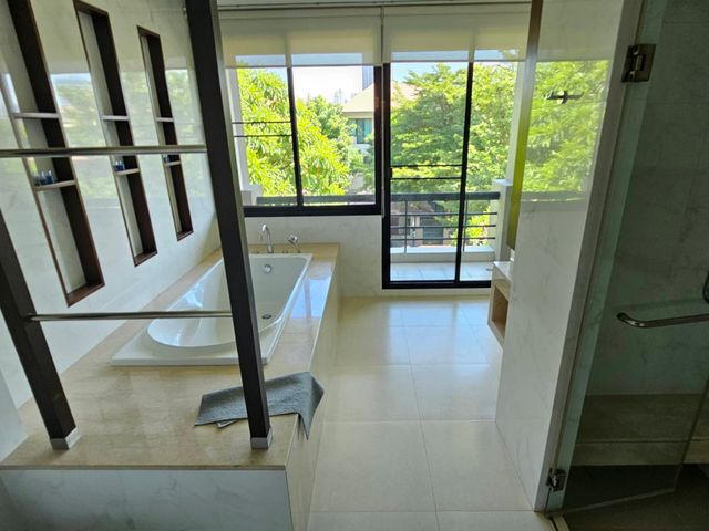 place photo 48