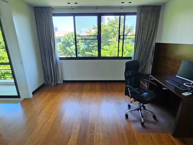 place photo 43