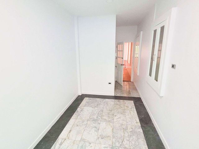 place photo 70
