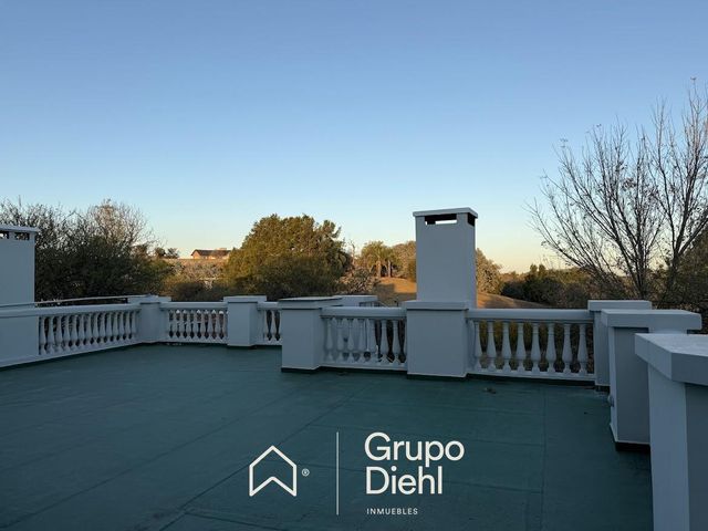 place photo 56