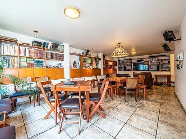 place photo 11