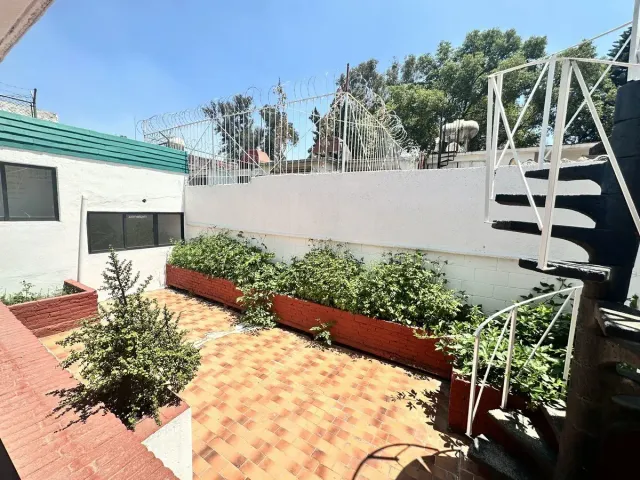 place photo 32
