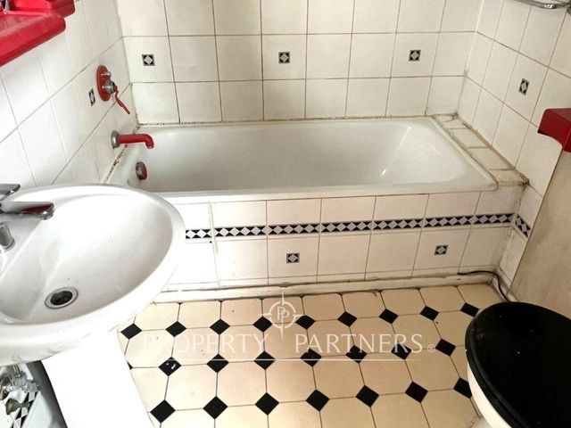 place photo 16