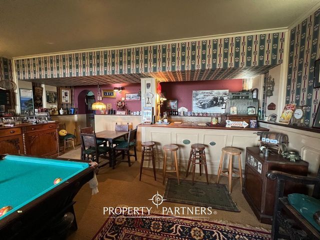 place photo 15
